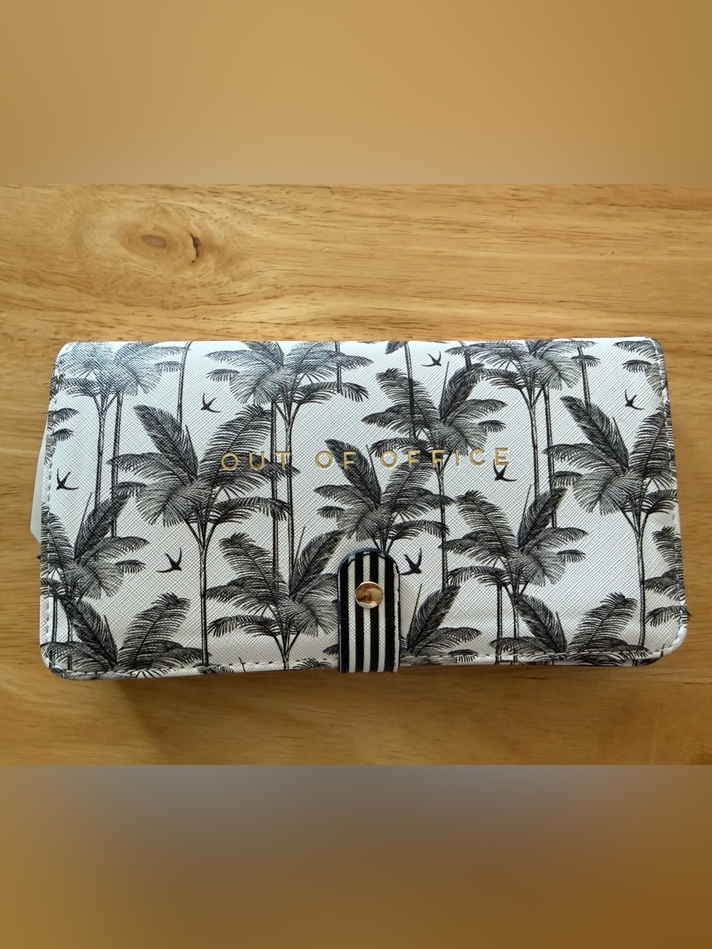 Palm Print Wallet - White & Black